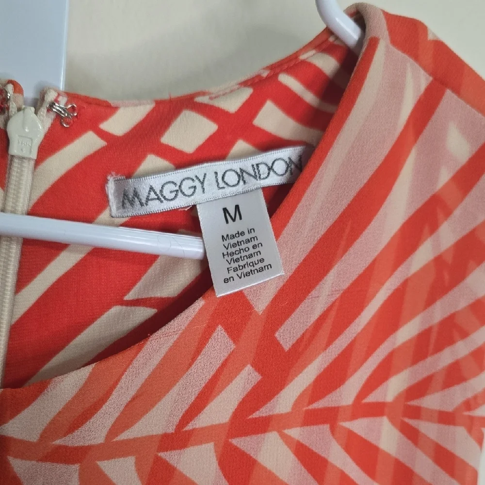 Maggy London stylish sleeveless